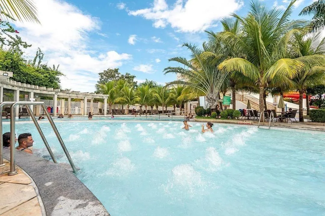 Lacqua Diroma Piscina 24 Horas Caldas Novas Apartment